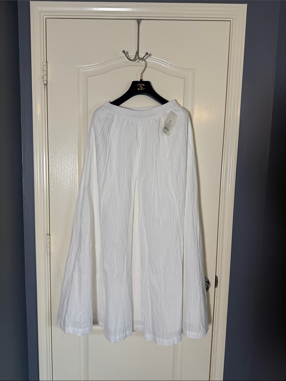 TARGET LONG MAXI WHITE SKIRT